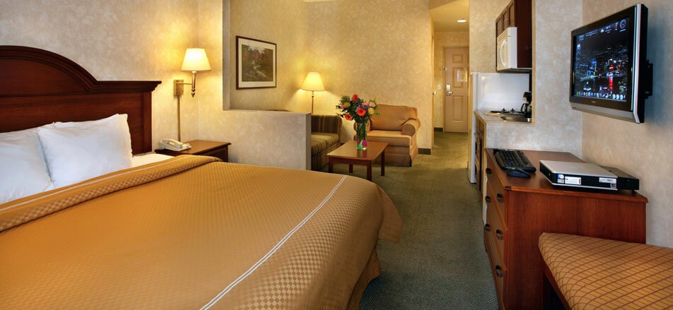 East Irvine Ca Hotel The Prominence And Suites The Prominence Hotel And Suites Lake Forest California Ca