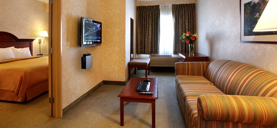 East Irvine Ca Hotel The Prominence Hotel And Suites